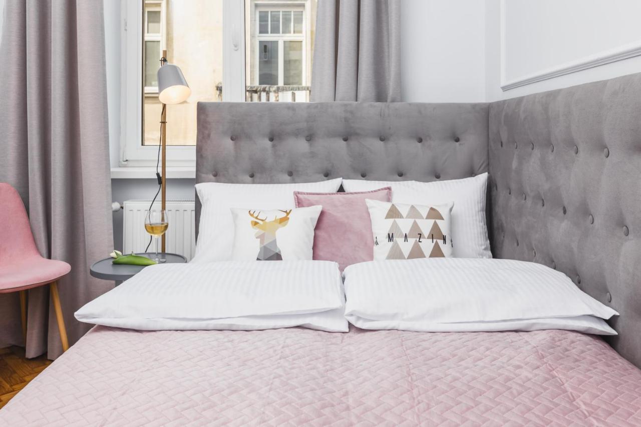 Traveler'S Best Choice - Old Town Guesthouse - By Upstairs Krakau Buitenkant foto