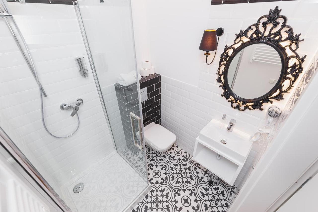 Traveler'S Best Choice - Old Town Guesthouse - By Upstairs Krakau Buitenkant foto
