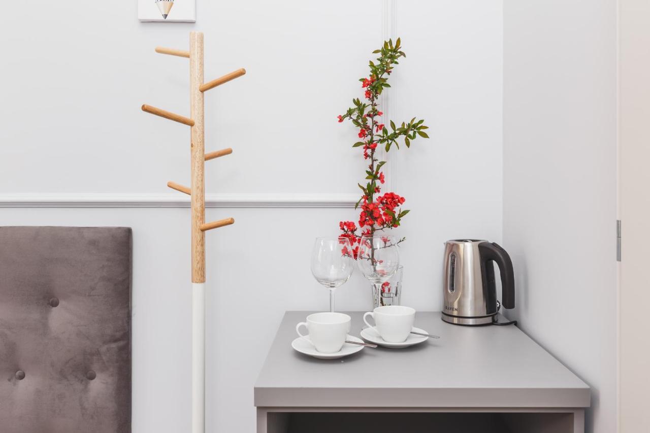 Traveler'S Best Choice - Old Town Guesthouse - By Upstairs Krakau Buitenkant foto