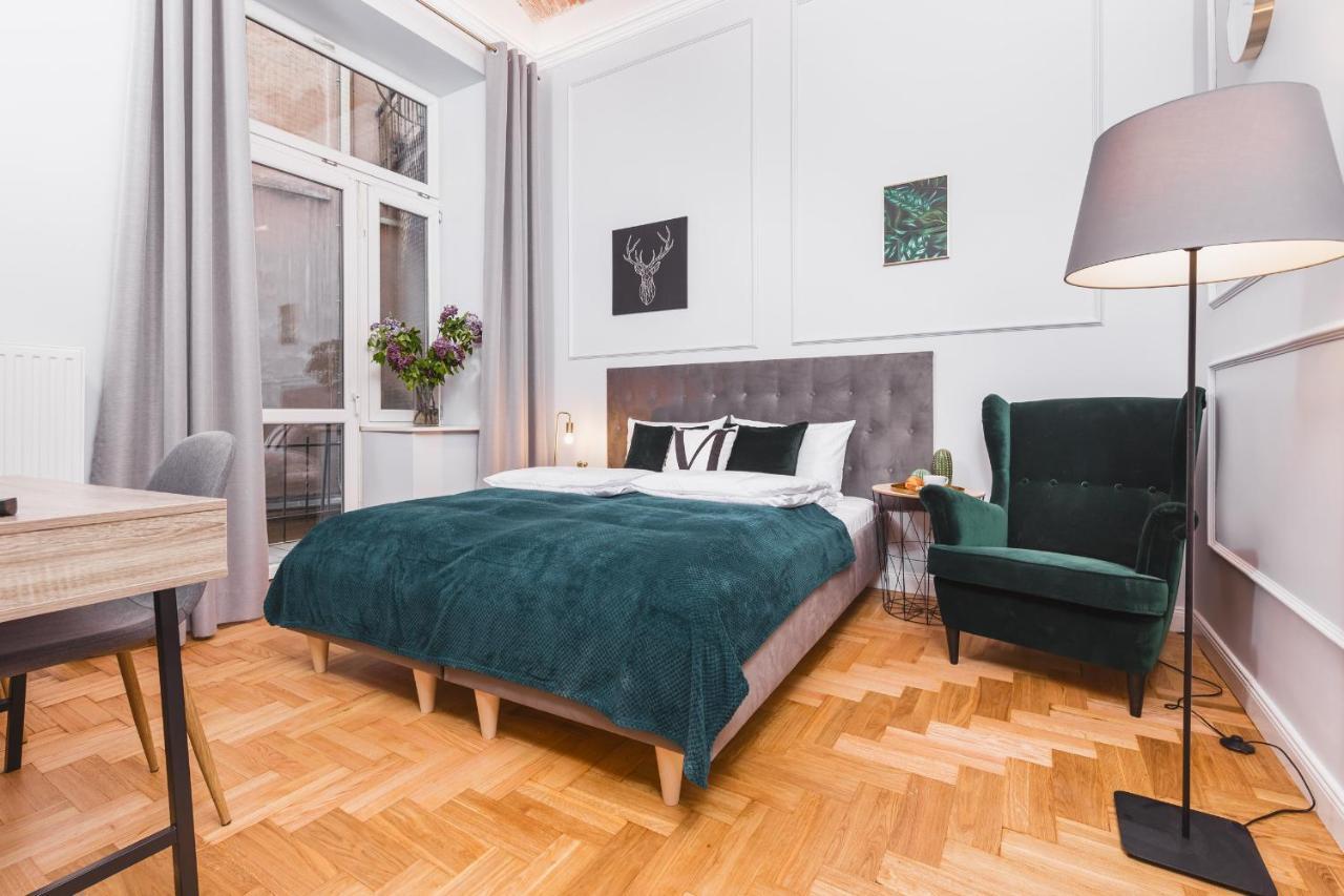 Traveler'S Best Choice - Old Town Guesthouse - By Upstairs Krakau Buitenkant foto