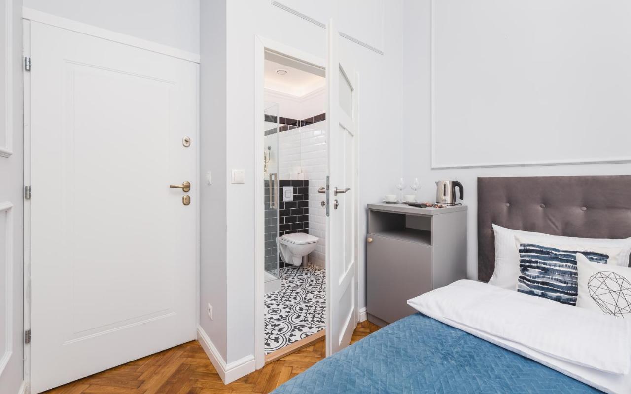 Traveler'S Best Choice - Old Town Guesthouse - By Upstairs Krakau Buitenkant foto