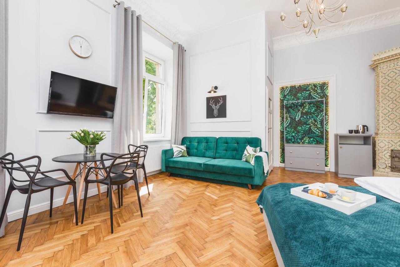Traveler'S Best Choice - Old Town Guesthouse - By Upstairs Krakau Buitenkant foto